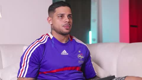 Snapshot of rausch77 chatting on November 21, 2025, 8:24 am rausch77 online show from November 21, 2025, 8:24 am