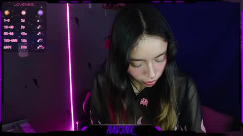   online show from December 15, 2024, 9:45 am