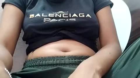 rava_sexy online show from September 26, 2025, 3:43 am