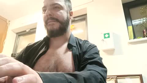 ravart43 online show from January 2, 2025, 12:02 am