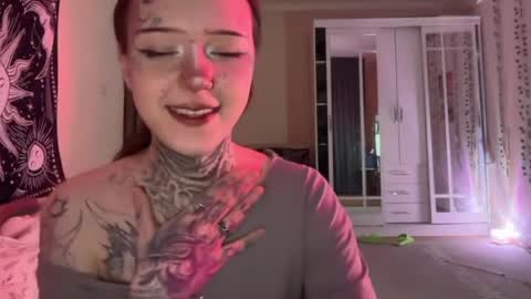 Snapshot of raven_armor chatting on May 23, 2026, 5:06 pm raven_armor online show from May 23, 2026, 5:06 pm