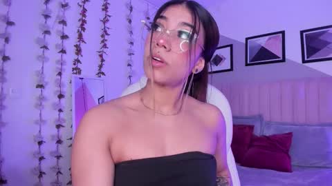 Snapshot of raven_dooll chatting on September 16, 2025, 3:40 am Raven online show from September 16, 2025, 3:40 am