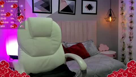 Snapshot of raven_dooll chatting on October 19, 2025, 5:19 am Raven online show from October 19, 2025, 5:19 am