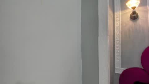 raven_loove online show from June 15, 2026, 3:03 pm