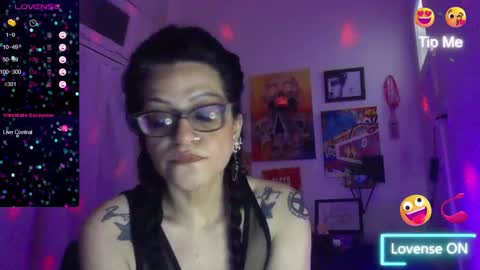 Snapshot of ravenandsin chatting on January 1, 2025, 11:40 pm Raven online show from January 1, 2025, 11:40 pm