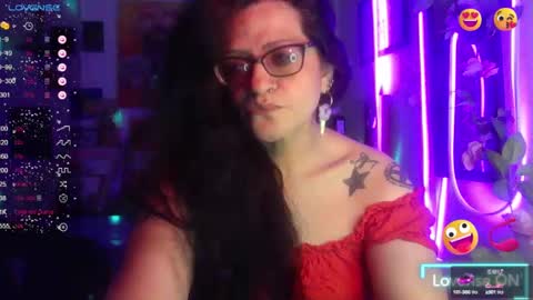 Snapshot of ravenandsin chatting on October 15, 2025, 12:22 am Raven online show from October 15, 2025, 12:22 am