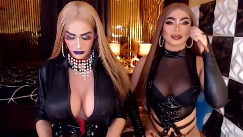 Snapshot of ravenmystiquex chatting on May 10, 2026, 10:48 pm ravenmystiquex online show from May 10, 2026, 10:48 pm