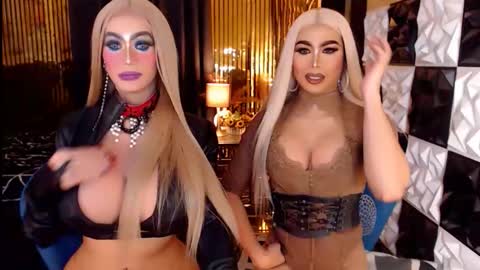 Snapshot of ravenmystiquex chatting on May 16, 2026, 7:45 pm ravenmystiquex online show from May 16, 2026, 7:45 pm
