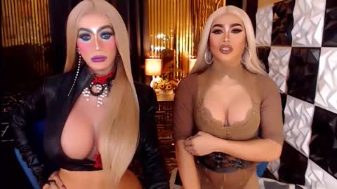 Snapshot of ravenmystiquex chatting on May 16, 2026, 8:18 pm ravenmystiquex online show from May 16, 2026, 8:18 pm
