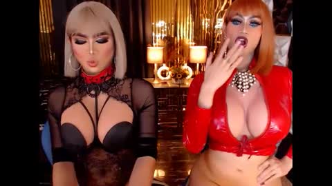 Snapshot of ravenmystiquex chatting on May 25, 2026, 1:00 am ravenmystiquex online show from May 25, 2026, 1:00 am