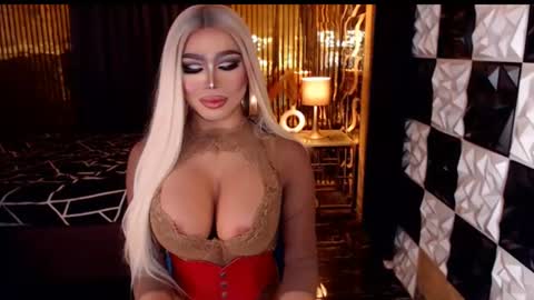 Snapshot of ravenmystiquex chatting on June 21, 2026, 12:41 pm ravenmystiquex online show from June 21, 2026, 12:41 pm