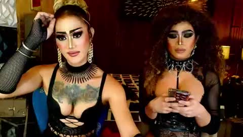 Snapshot of ravenmystiquex chatting on July 28, 2026, 12:01 pm ravenmystiquex online show from July 28, 2026, 12:01 pm