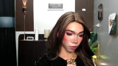 Snapshot of ravennax chatting on February 22, 2025, 7:47 pm ravennaxx online show from February 22, 2025, 7:47 pm