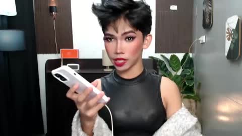 Snapshot of ravennax chatting on February 27, 2025, 12:32 am ravennaxx online show from February 27, 2025, 12:32 am