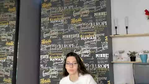 Snapshot of ravennbliss chatting on May 25, 2026, 4:51 am RavennBliss online show from May 25, 2026, 4:51 am