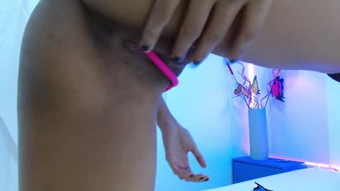 Snapshot of ravennocturne chatting on February 7, 2025, 12:31 am Helena Viktoria Volkov online show from February 7, 2025, 12:31 am