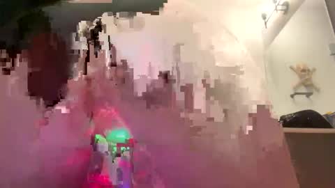 Raven Ray online show from April 17, 2026, 9:01 am