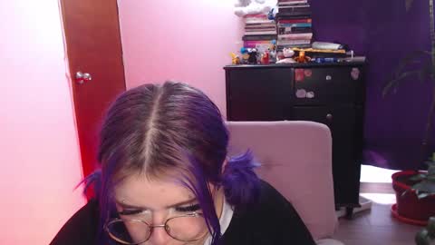 raventh_ online show from September 12, 2025, 3:56 pm