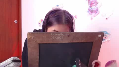 Snapshot of raventh_ chatting on May 16, 2026, 12:04 pm raventh_ online show from May 16, 2026, 12:04 pm