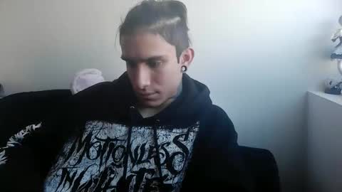 ravenxbat online show from October 15, 2025, 4:29 pm