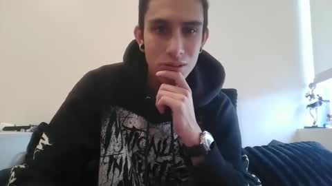 ravenxbat online show from November 11, 2025, 5:24 pm