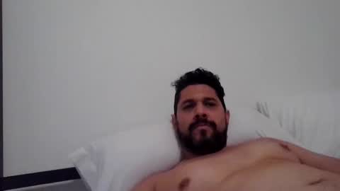 ravic2023 online show from November 19, 2025, 11:38 pm