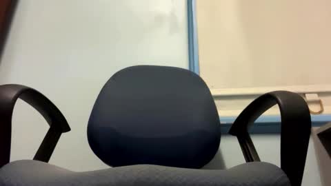 Down under guy online show from October 18, 2025, 10:16 am