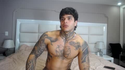 Snapshot of ray_coopers chatting on December 4, 2024, 12:19 am Ray Coopers online show from December 4, 2024, 12:19 am