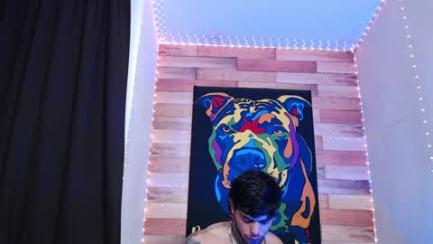 Snapshot of ray_coopers chatting on February 28, 2025, 10:50 pm Ray Coopers online show from February 28, 2025, 10:50 pm