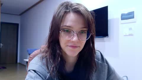 Ray-Ray online show from January 8, 2026, 10:28 am