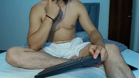 Snapshot of ray_weed chatting on March 25, 2026, 7:20 pm Ray online show from March 25, 2026, 7:20 pm