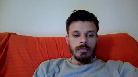 Snapshot of rayann27 chatting on June 1, 2026, 8:32 pm rayan online show from June 1, 2026, 8:32 pm