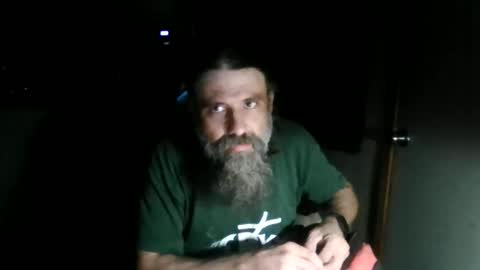 raybob252000 online show from October 13, 2025, 2:33 am