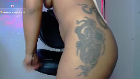 Snapshot of raycatt chatting on February 11, 2025, 7:12 am Ray online show from February 11, 2025, 7:12 am