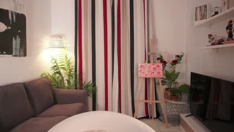 Snapshot of raychell_black chatting on February 16, 2026, 4:03 pm Raychell Black online show from February 16, 2026, 4:03 pm