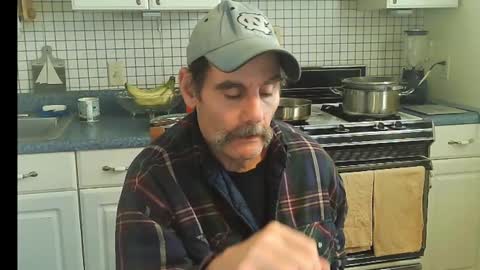 Snapshot of raylene4u2 chatting on March 3, 2025, 4:35 pm Ray online show from March 3, 2025, 4:35 pm