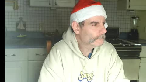 Ray online show from December 16, 2025, 8:19 am