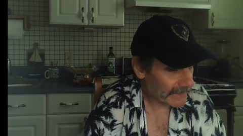 Ray online show from July 28, 2026, 7:39 pm