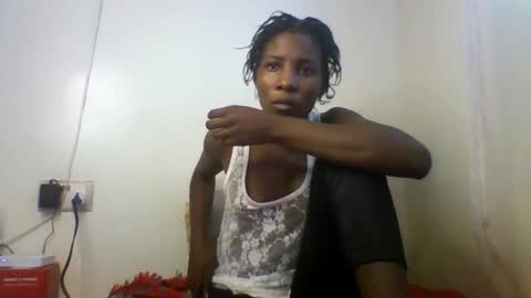 Snapshot of raylucia chatting on May 2, 2026, 5:45 am ray online show from May 2, 2026, 5:45 am