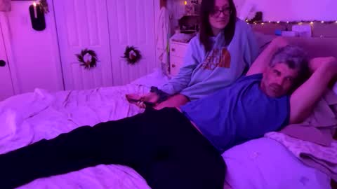 Snapshot of raymag444 chatting on December 21, 2025, 3:13 am raymag444 online show from December 21, 2025, 3:13 am