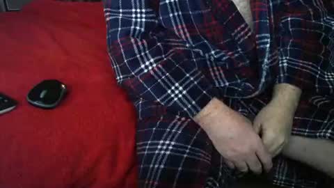 raymondo1964 online show from December 3, 2025, 10:52 pm