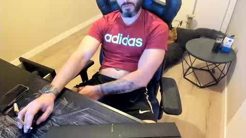 raysexparty online show from April 13, 2026, 7:52 pm