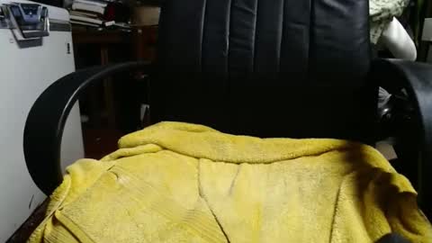 Ray online show from April 12, 2026, 2:11 pm