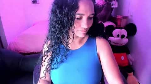 Snapshot of rayza_mature_ chatting on February 7, 2026, 3:05 pm Danna online show from February 7, 2026, 3:05 pm