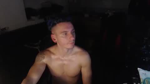 Snapshot of rayzel31 chatting on November 13, 2025, 10:41 pm Rayzel online show from November 13, 2025, 10:41 pm