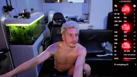 Snapshot of rayzel31 chatting on February 20, 2026, 1:13 am Rayzel online show from February 20, 2026, 1:13 am