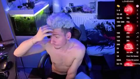 Snapshot of rayzel31 chatting on March 2, 2026, 10:05 pm Rayzel online show from March 2, 2026, 10:05 pm