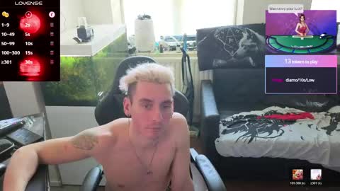 Snapshot of rayzel31 chatting on May 11, 2026, 2:45 pm Rayzel online show from May 11, 2026, 2:45 pm