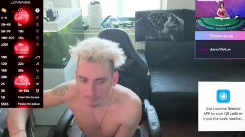 Snapshot of rayzel31 chatting on May 22, 2026, 3:39 pm Rayzel online show from May 22, 2026, 3:39 pm