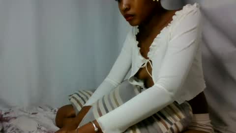 razafindrasoa online show from June 16, 2026, 2:25 am